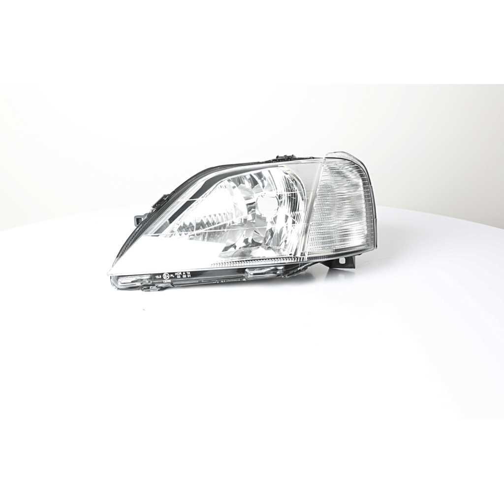 Far - (Dacia Logan) - (BSG-75800034)